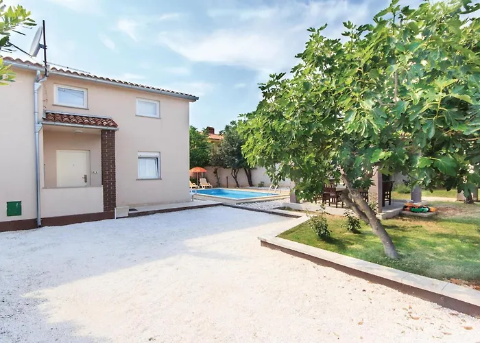 Vikendica Cozy In With Kitchen *