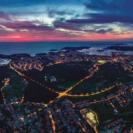 بيت للعطل Cozy In With Kitchen *